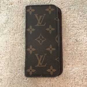 Louis Vuitton iPhone 7 Case Folio